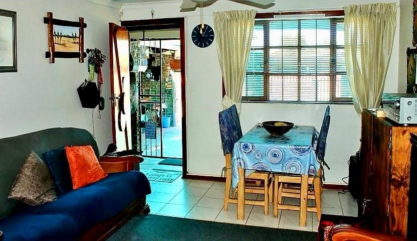 3 Bedroom Property for Sale in Geelhoutpark North West